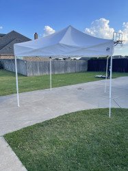 10' X 10' TENT