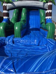 IMG 7938 1686791045 18 FT EMERALD CRUSH WATERSLIDE